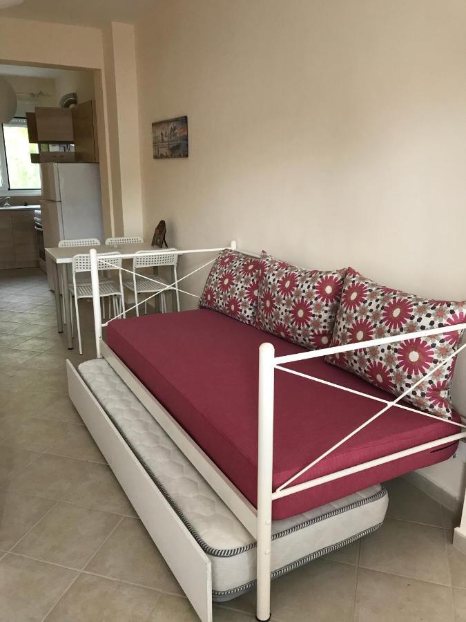 Dimitra'S And Nasia'S Villa Psakoudia Buitenkant foto